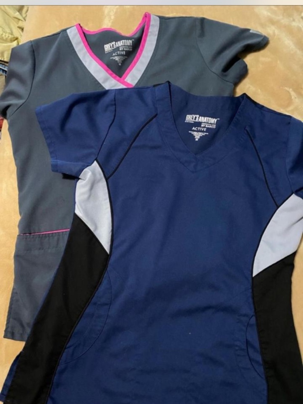 Grey's Anatomy Navy & Gray Short Sleeve Scrub Tops with Pink Trim Sz M